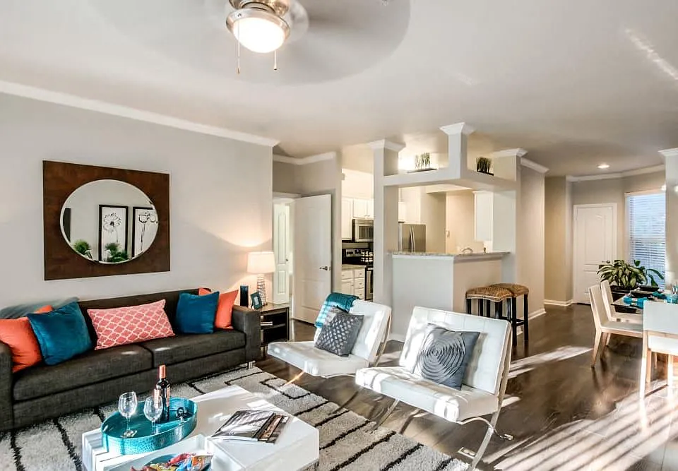 Meridian Luxury Apartment Homes