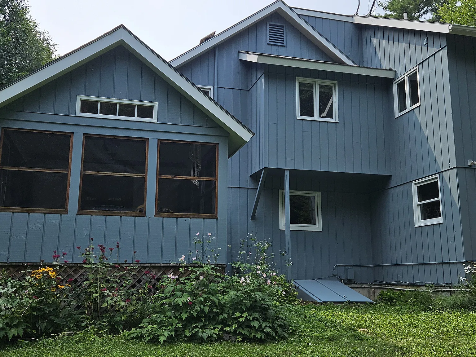 580 Hidden Pines Cir — Photo 3