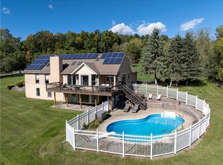 3411 Esperanza Rd, Bluff Pt, NY 14478