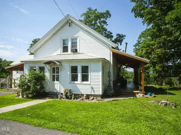 464 Sulphur Springs Rd, Amsterdam, NY 12137