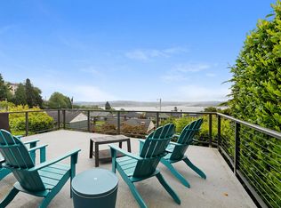 397 W Lexington Ave, Astoria, OR 97103