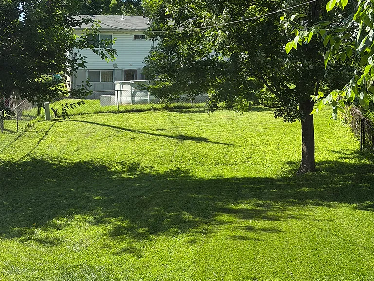 3006 Lyme St — Photo 20