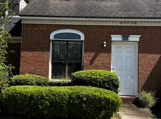 2005 N Meridian Rd APT F, Tallahassee, FL 32303