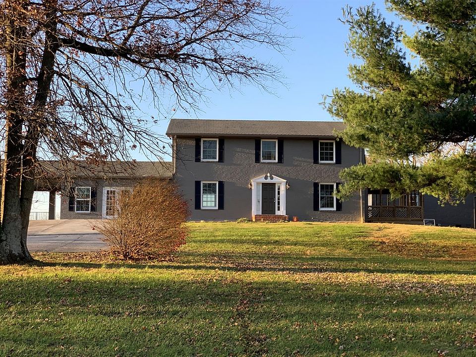 1st image of 5752 Paris Pike