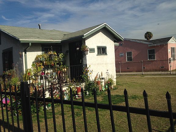4th image of 1143 W 106th St
