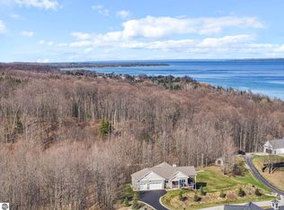 6790 S Rolling Hills Dr, Traverse City, MI 49684