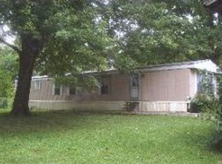 1285 S Humpty Dumpty Rd, Coal City, IN 47427