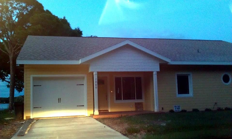 2nd image of 1060 Lake Carrie Dr