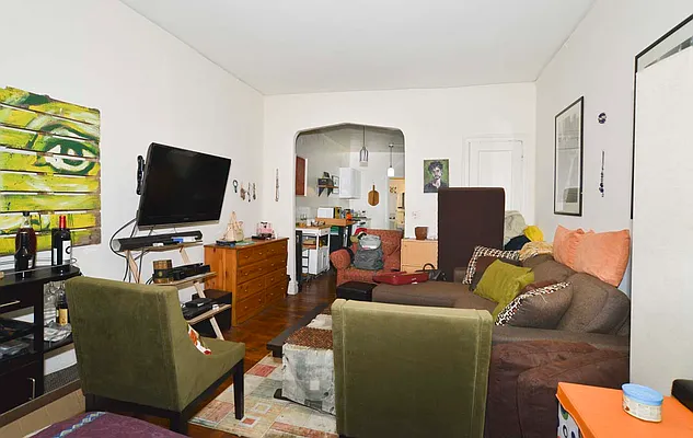 Rented by Prince Real Estate Associates LLC | media 9