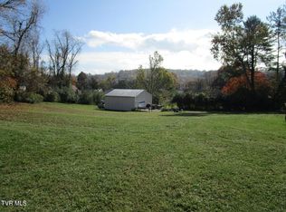 2200 Hicks Rd, Johnson City, TN 37604