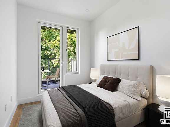 5th image of 461 Lexington Ave #4