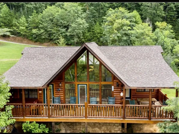 1503 Turkey Trot Way, Sevierville, TN 37862