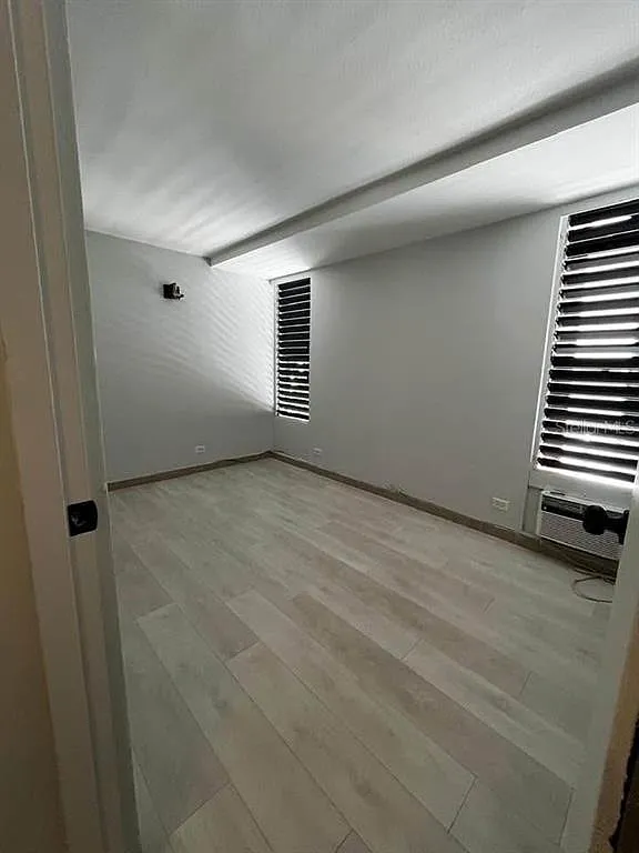 2 bed, 2.0 bath, 1500 sqft, $3,000 — Photo 3