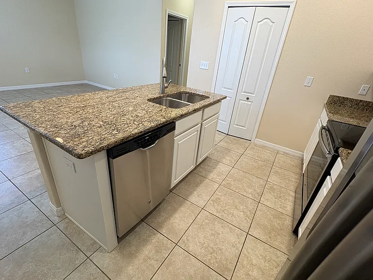 14873 Evergreen Oak Loop — Photo 13