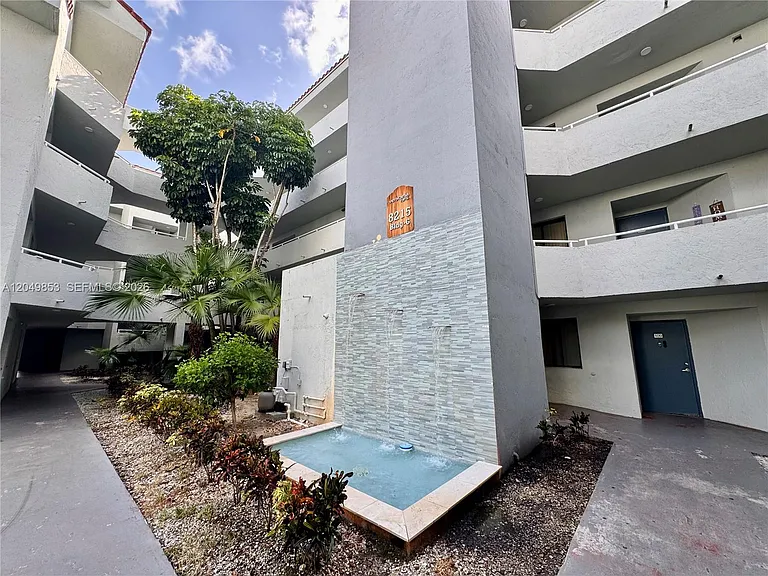 8215 SW 152nd Ave #G-304 — Photo 47