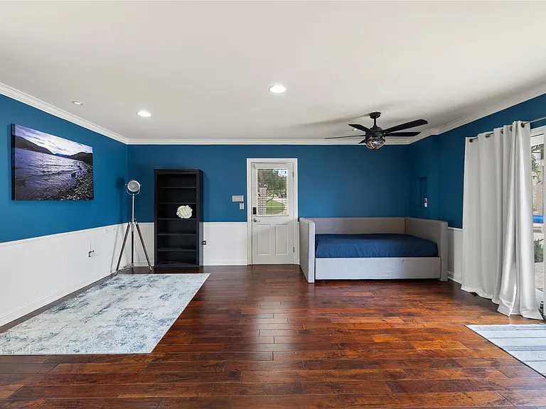 17700 N Rim Dr — Photo 32