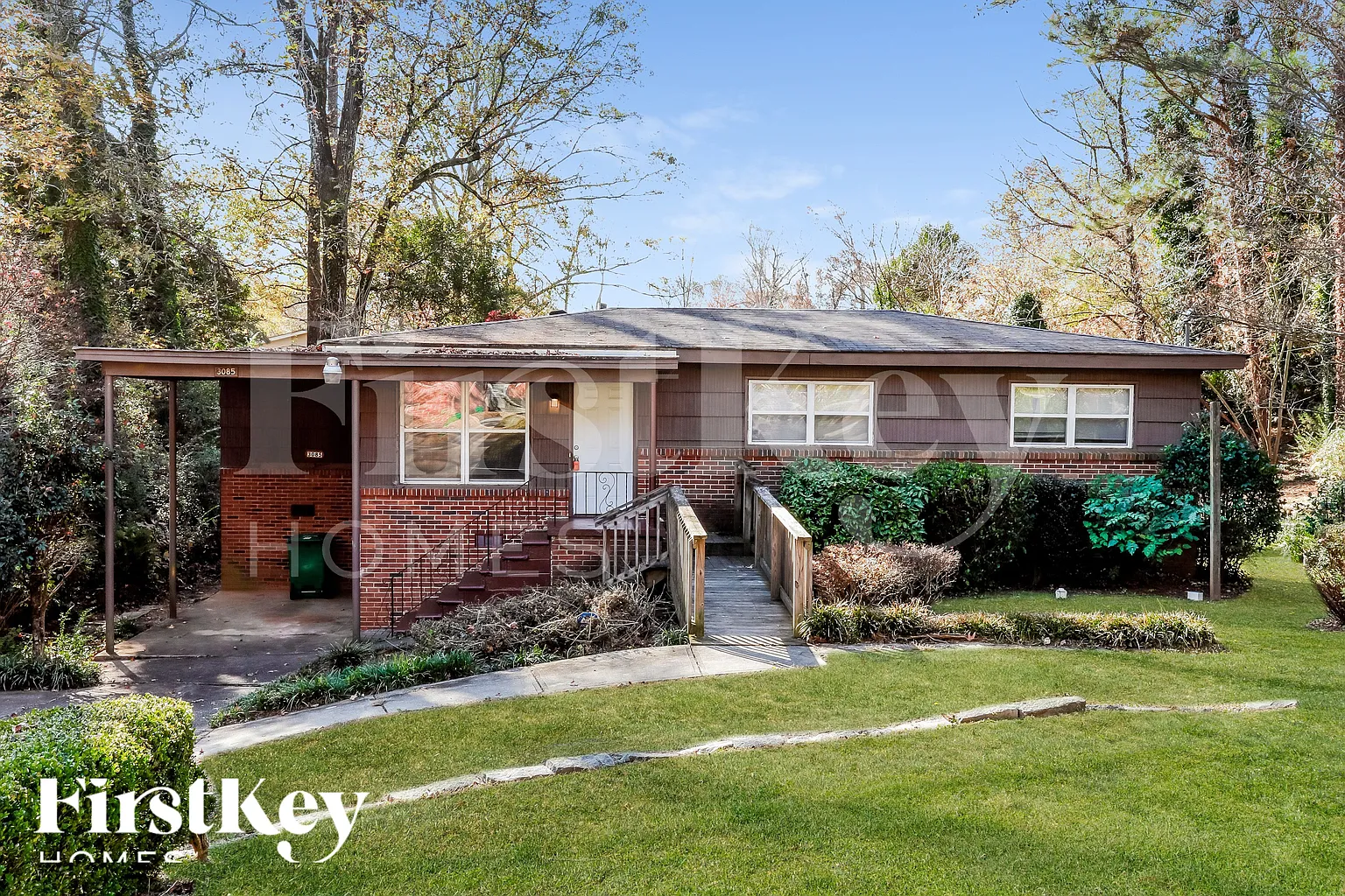 3085 Piper Dr photo 1