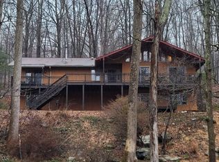79 Mohican Rd, Blairstown, NJ 07825