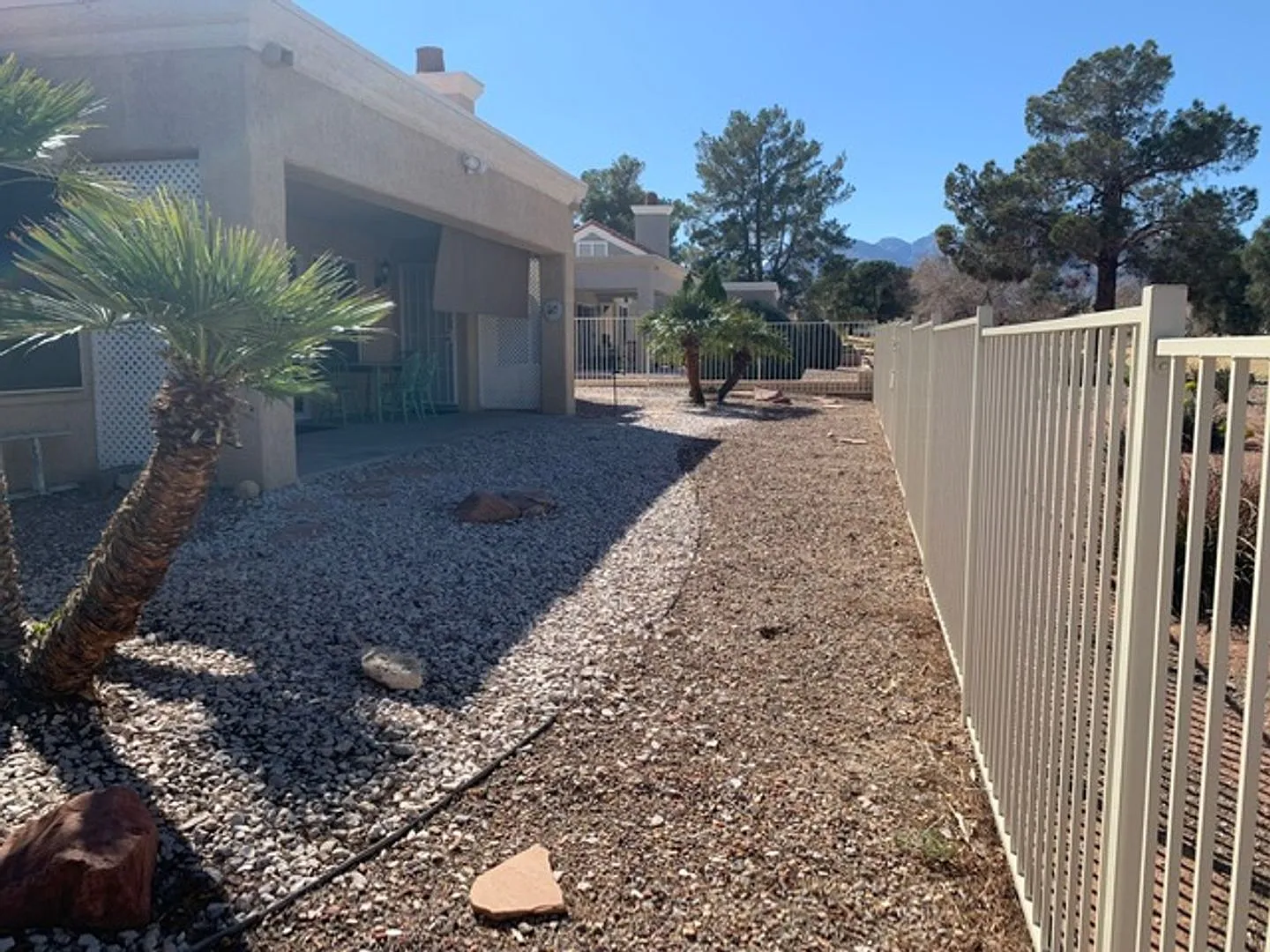 3 Bedroom Sun City Summerlin Home on the Golf Course — Photo 4