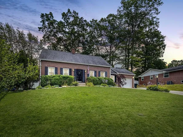 211 Witherspoon St, Beckley, WV 25801