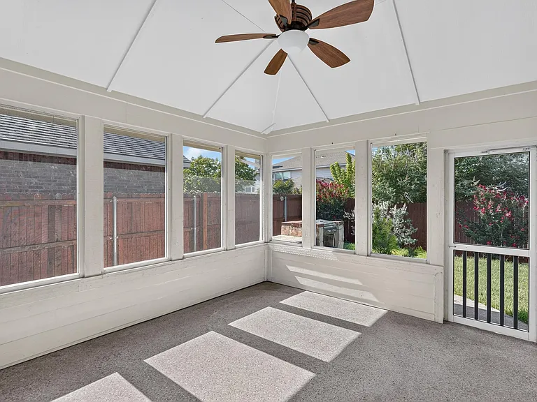 307 Highland Ridge Dr — Photo 11