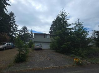 15702 39th Avenue Ct E, Tacoma, WA 98446