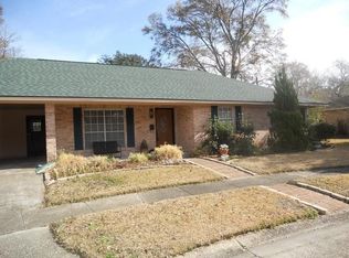 945 Lils Ct, Baton Rouge, LA 70806