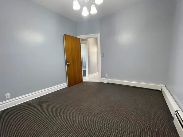 304 Fulton Avenue image 14 of 31