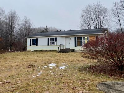 9854 S Mason Dr, Grant, MI, 49327