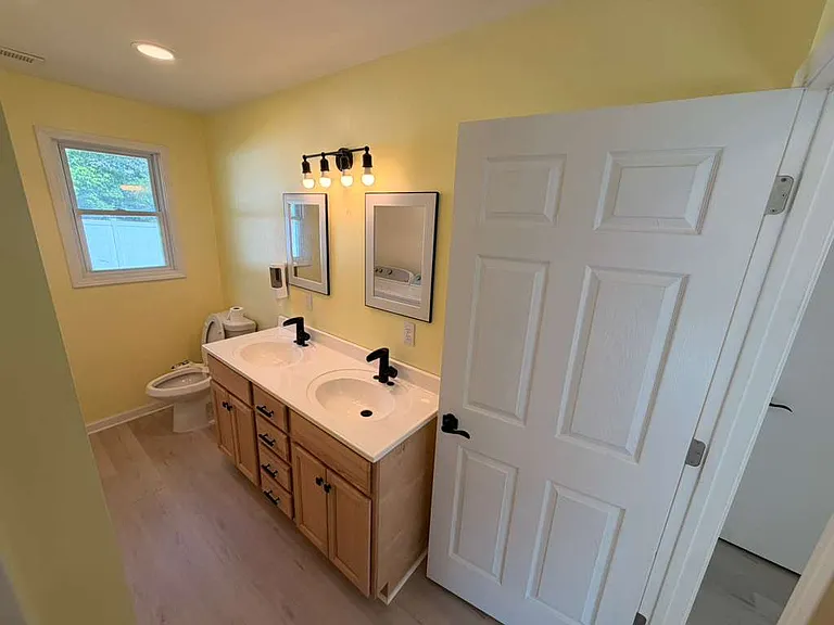 716 Shepard School Rd #B — Photo 7
