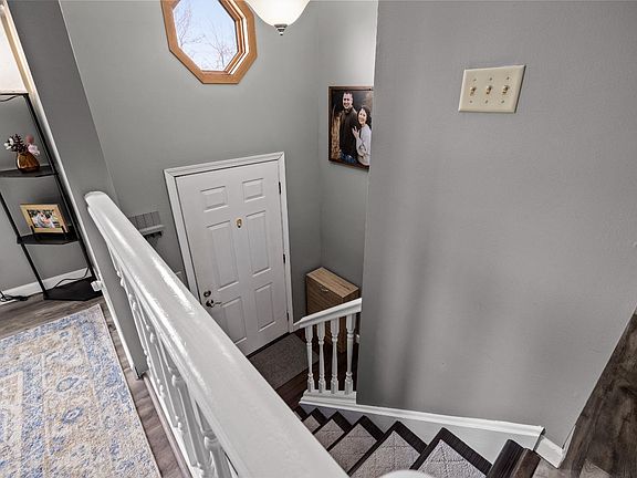 4th image of 153 W Thomson Dr