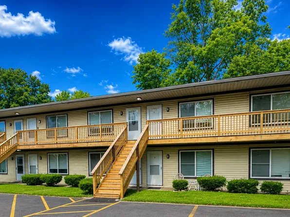 769 Anderson Ave APT 6, Akron, OH 44306