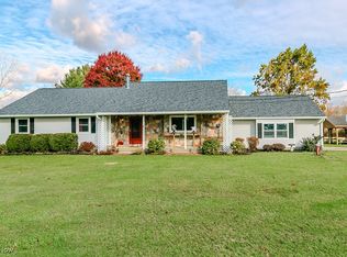 14940 Gar Hwy, Chardon, OH 44024