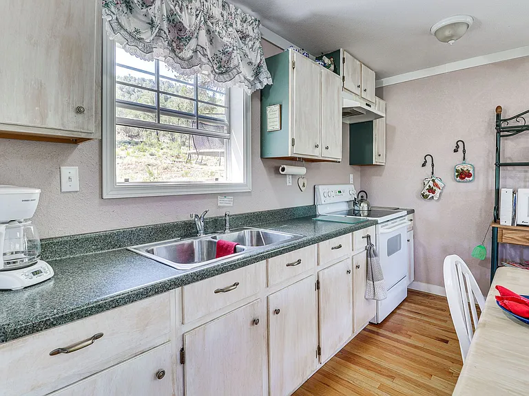 269 Nogal Canyon Rd — Photo 8