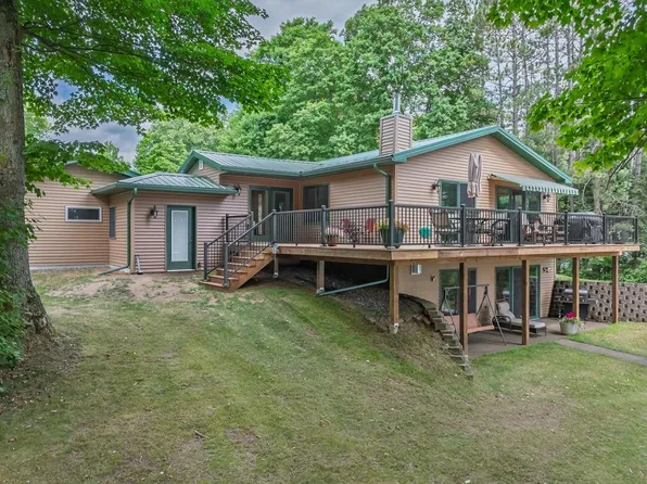 8020 N Flandrena Rd, Hurley, WI 54534