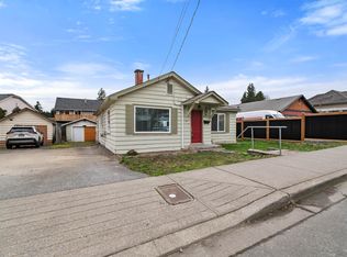 8825 Edward St, Chilliwack, BC V2P 4C8