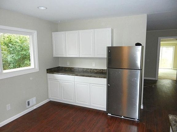 Kitchen reverse view