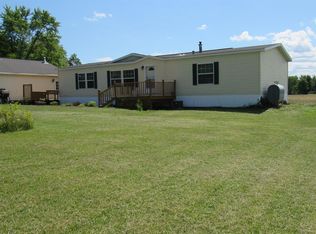 1185 River Rd, West Coxsackie, NY 12192