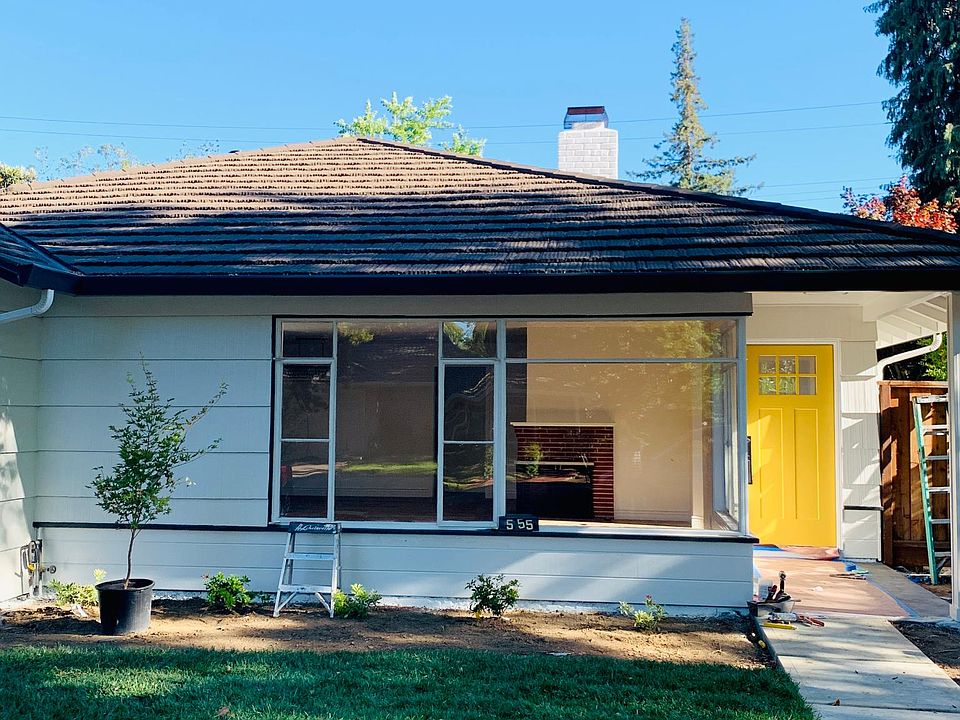 1st image of 555 Hilbar Ln