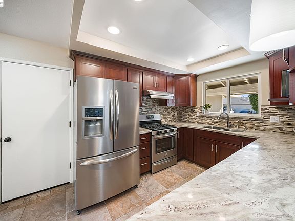 4th image of 1486 Scaraway Dr