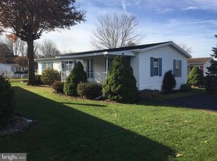 35 Jake Dr, Ronks, PA 17572