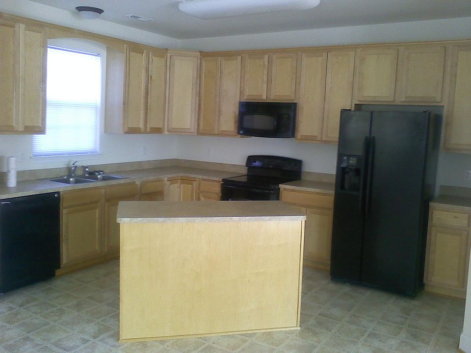 2nd image of 103 Sage Dr