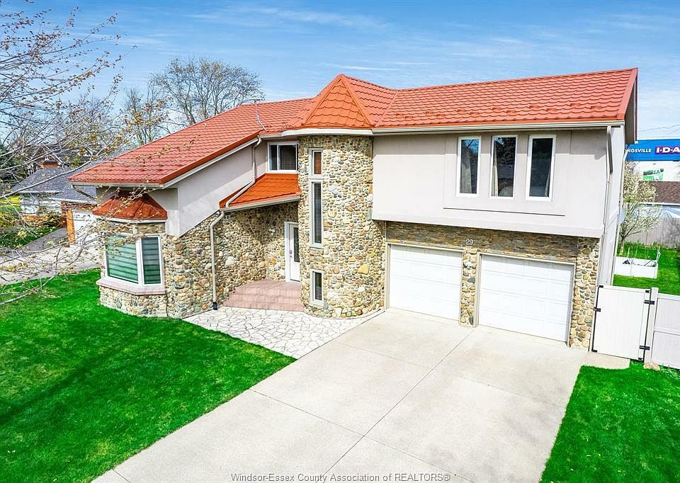 1st image of 29 Winston Cres