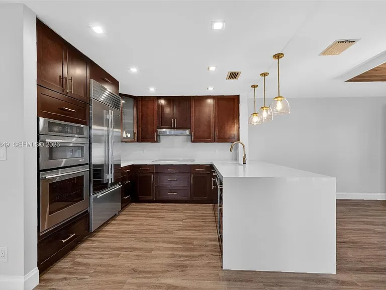 1603 W Harmony Lake Cir — Photo 20