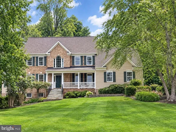 5620 Calvin Ct, Saint Leonard, MD 20685