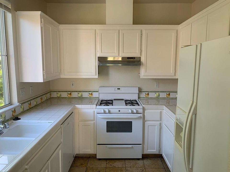 1st image of 3609 Jasmine Cir