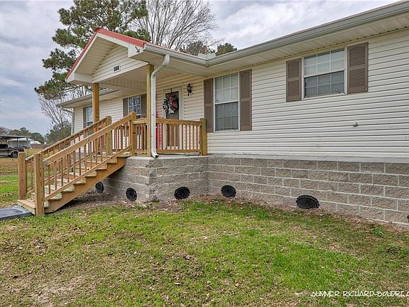 2nd image of 568 Concord Dr