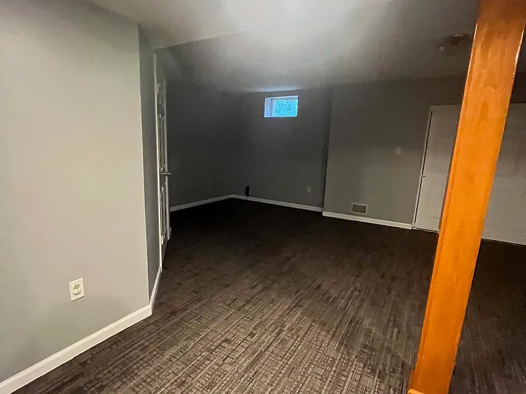 83 Bond St — Photo 30