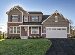 8753 Southern Oaks Pl, Lorton, VA 22079
