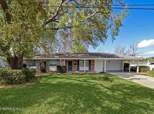 722 Montego Rd E, Jacksonville, FL 32216